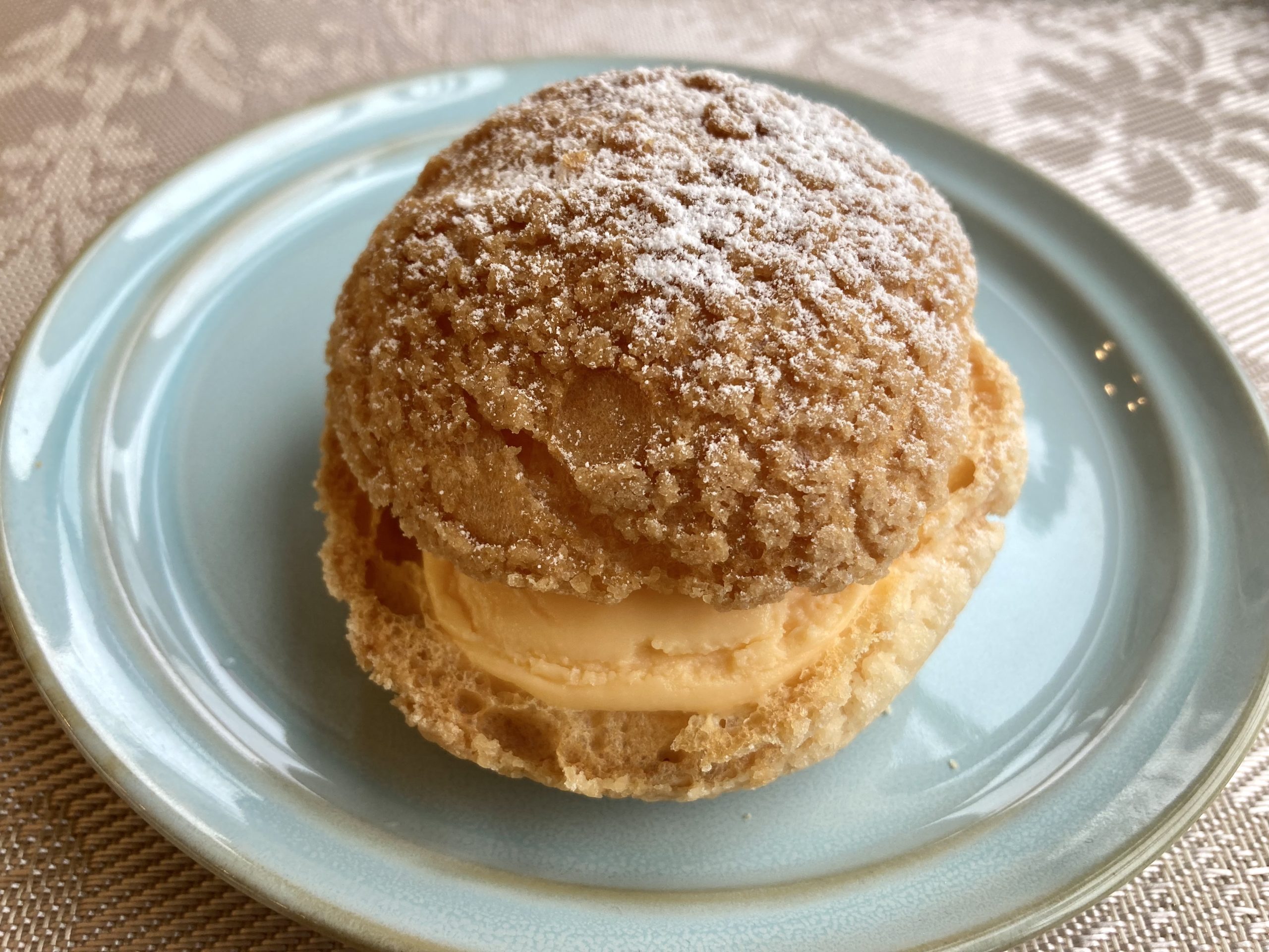シュークリーム | La France（ラ・フランス） | 秋田市の仏蘭西菓子店