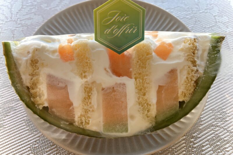赤肉メロンのショートケーキ🍈